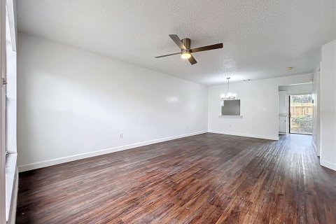 Touwnhouse à vendre à Orlando, Floride: 2 chambres, 102.56 m2 № 1906011 - photo 7