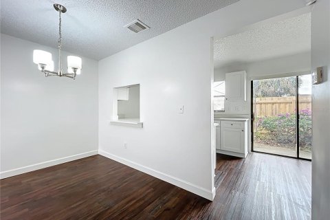Touwnhouse à vendre à Orlando, Floride: 2 chambres, 102.56 m2 № 1906011 - photo 14