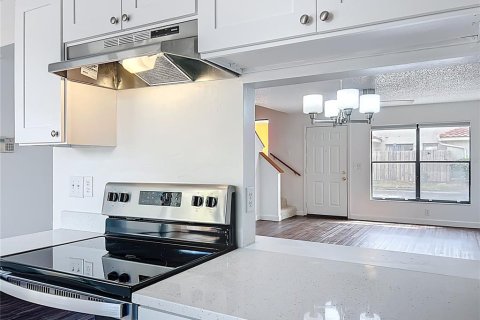 Touwnhouse à vendre à Orlando, Floride: 2 chambres, 102.56 m2 № 1906011 - photo 27