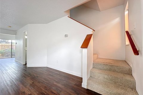 Touwnhouse à vendre à Orlando, Floride: 2 chambres, 102.56 m2 № 1906011 - photo 11