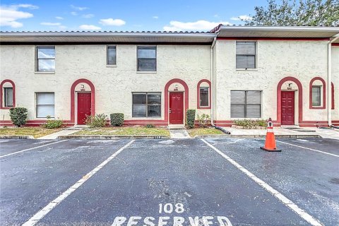 Touwnhouse à vendre à Orlando, Floride: 2 chambres, 102.56 m2 № 1906011 - photo 6
