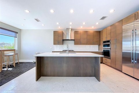 Casa en venta en Treasure Island, Florida, 4 dormitorios, 324.69 m2 № 2139275 - foto 15