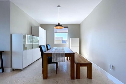 Casa en venta en Treasure Island, Florida, 4 dormitorios, 324.69 m2 № 2139275 - foto 12