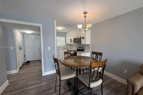 Condominio en venta en Sunrise, Florida, 1 dormitorio, 59.46 m2 № 1929174 - foto 14