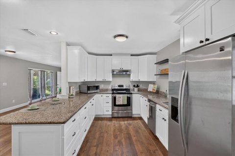 Villa ou maison à vendre à Alachua, Floride: 4 chambres, 174.38 m2 № 2400978 - photo 9