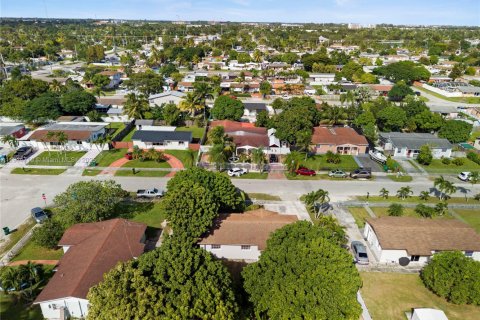 Купить виллу или дом в Хомстед, Флорида 3 спальни, 100.15м2, № 1971359 - фото 3