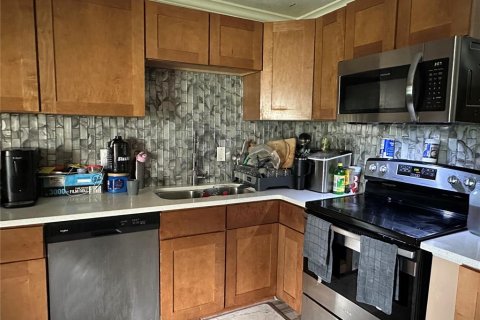 Casa en alquiler en Tampa, Florida, 3 dormitorios, 135.73 m2 № 1901084 - foto 6