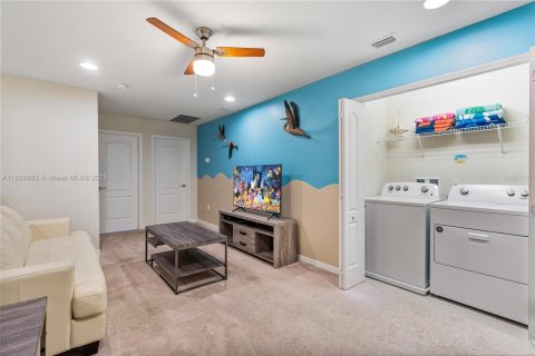 Touwnhouse à louer à Kissimmee, Floride: 5 chambres, 210.24 m2 № 2038167 - photo 7