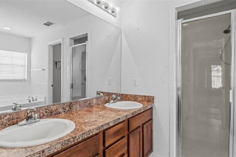 Villa ou maison à vendre à Winter Haven, Floride: 3 chambres, 181.25 m2 № 2237281 - photo 13