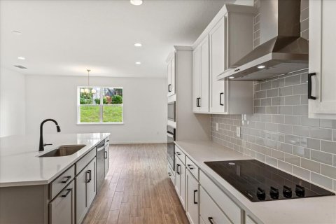 Casa en venta en Winter Garden, Florida, 4 dormitorios, 282.24 m2 № 2386583 - foto 7
