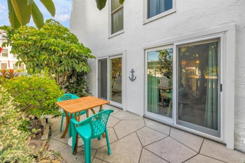 Condo in Clearwater, Florida, 3 bedrooms № 2166577 - photo 22