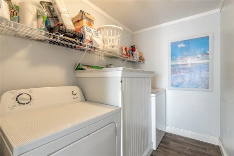 Townhouse in New Smyrna Beach, Florida 2 bedrooms, 82.5 sq.m. № 1744299 - photo 14