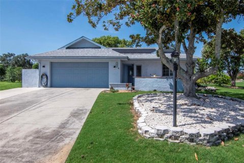 Villa ou maison à Sun City Center, Floride 2 chambres, 154.78 m2 № 2237850