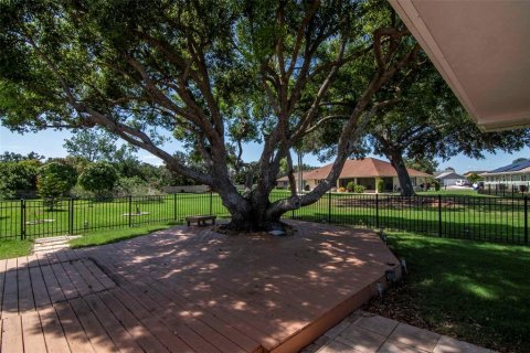 House in Sun City Center, Florida 2 bedrooms, 154.78 sq.m. № 2237850 - photo 30