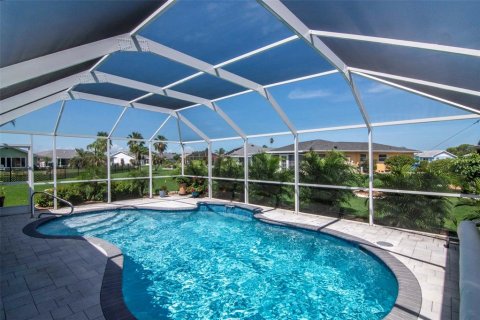 House in Sun City Center, Florida 2 bedrooms, 154.78 sq.m. № 2237850 - photo 27