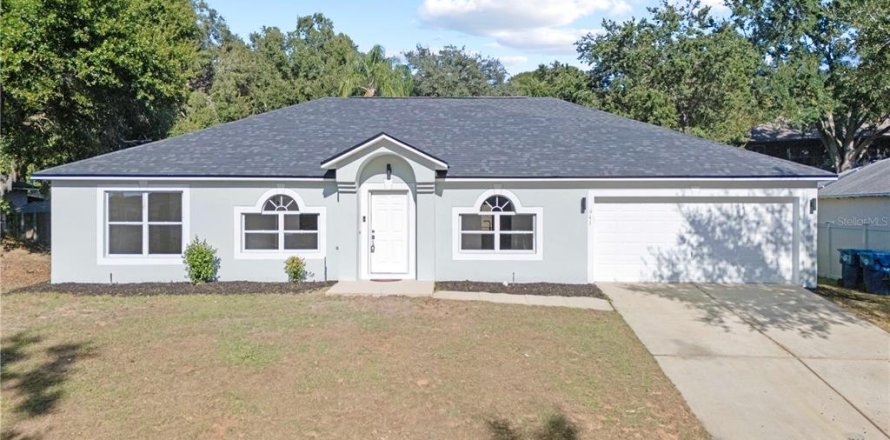 Villa ou maison à Minneola, Floride 3 chambres, 186.55 m2 № 2114848