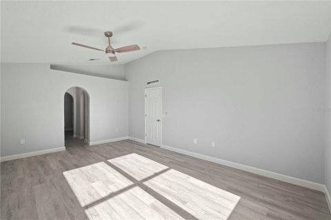 Villa ou maison à vendre à Minneola, Floride: 3 chambres, 186.55 m2 № 2114848 - photo 19