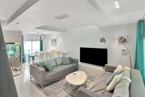 Immobilier commercial à vendre à Miami Beach, Floride: 260.96 m2 № 2029745 - photo 29