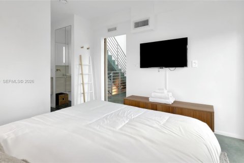 Immobilier commercial à vendre à Miami Beach, Floride: 260.96 m2 № 2029745 - photo 21