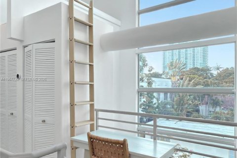 Immobilier commercial à vendre à Miami Beach, Floride: 260.96 m2 № 2029745 - photo 14