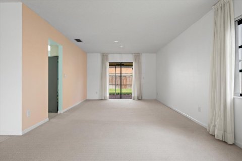 House in Plantation, Florida 3 bedrooms, 189.8 sq.m. № 2392422 - photo 14