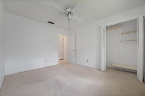 House in Plantation, Florida 3 bedrooms, 189.8 sq.m. № 2392422 - photo 23