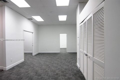 Immobilier commercial à vendre à North Miami, Floride № 1862917 - photo 6