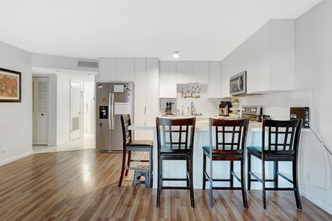 Copropriété à vendre à Lauderhill, Floride: 1 chambre, 86.21 m2 № 2389553 - photo 9