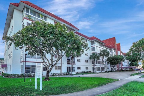 Copropriété à vendre à Lauderhill, Floride: 1 chambre, 86.21 m2 № 2389553 - photo 18