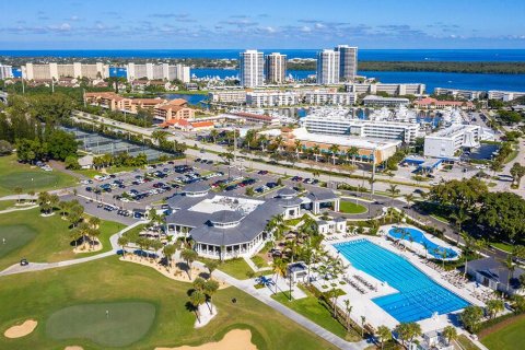 Villa ou maison à vendre à North Palm Beach, Floride: 5 chambres, 332.4 m2 № 2411724 - photo 23