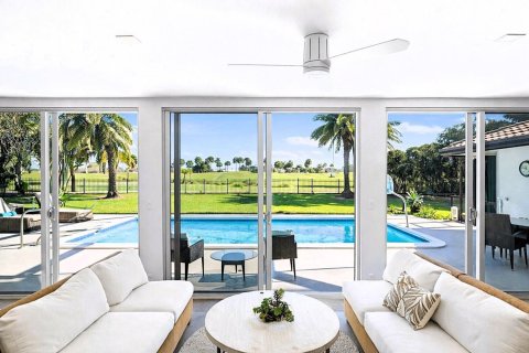 Villa ou maison à vendre à North Palm Beach, Floride: 5 chambres, 332.4 m2 № 2411724 - photo 12