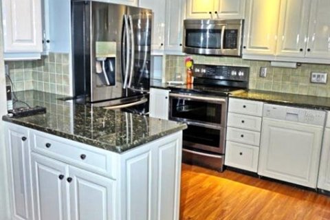 Купить кондоминиум в Лутц, Флорида 5 комнат, 252.97м2, № 2133927 - фото 6