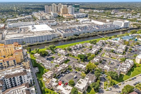 Copropriété à vendre à Miami, Floride: 2 chambres, 69.68 m2 № 2014558 - photo 6