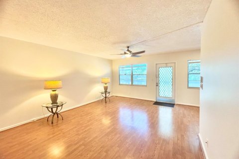 Copropriété à vendre à Deerfield Beach, Floride: 2 chambres, 92.9 m2 № 2089650 - photo 3