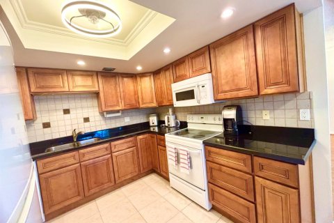 Copropriété à vendre à Deerfield Beach, Floride: 2 chambres, 92.9 m2 № 2089650 - photo 5