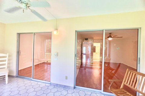 Copropriété à vendre à Deerfield Beach, Floride: 2 chambres, 92.9 m2 № 2089650 - photo 12