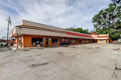 Propiedad comercial en alquiler en Holiday, Florida, 525.08 m2 № 1903373 - foto 27