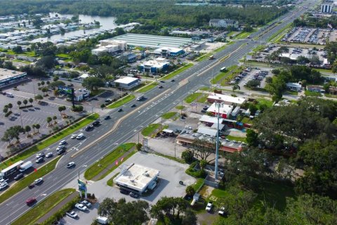 Propiedad comercial en alquiler en Holiday, Florida, 525.08 m2 № 1903373 - foto 13