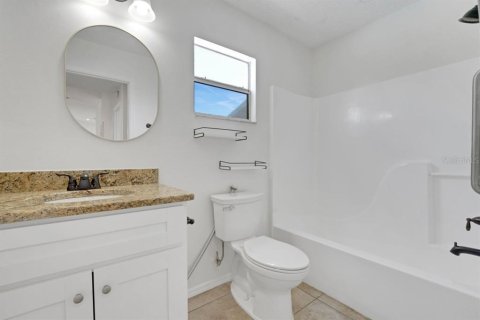 Casa en venta en Winter Haven, Florida, 3 dormitorios, 133.04 m2 № 1855904 - foto 9