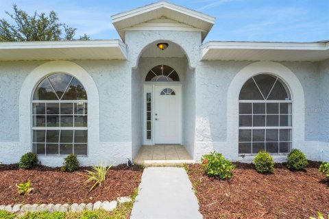 Casa en venta en Winter Haven, Florida, 3 dormitorios, 133.04 m2 № 1855904 - foto 4