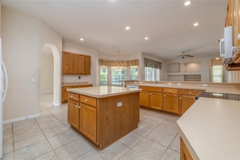 House in Palm Coast, Florida 4 bedrooms, 241.36 sq.m. № 1636713 - photo 9