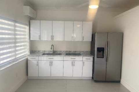 Apartment in Miami, Florida 2 bedrooms, 138.05 sq.m. № 2086305 - photo 3