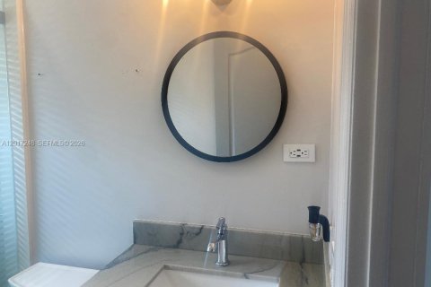 Apartment in Miami, Florida 2 bedrooms, 138.05 sq.m. № 2086305 - photo 6