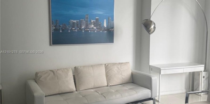 Condo à Miami, Floride, 1 chambre  № 2414738