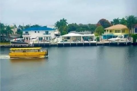 Copropriété à vendre à Fort Lauderdale, Floride: 2 chambres, 107.77 m2 № 1961094 - photo 4