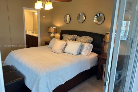 Copropriété à vendre à Fort Lauderdale, Floride: 2 chambres, 107.77 m2 № 1961094 - photo 17