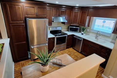 Copropriété à vendre à Fort Lauderdale, Floride: 2 chambres, 107.77 m2 № 1961094 - photo 6