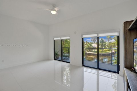 Adosado en alquiler en Pompano Beach, Florida, 3 dormitorios, 177.16 m2 № 2055197 - foto 25