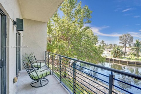 Adosado en alquiler en Pompano Beach, Florida, 3 dormitorios, 177.16 m2 № 2055197 - foto 28