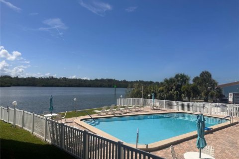 Condominio en venta en Indian Rocks Beach, Florida, 2 dormitorios, 117.43 m2 № 1796693 - foto 21